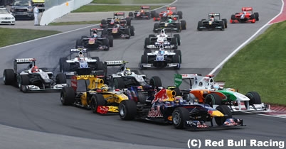 各F1チーム、2011年へ向けたドライバー市場の安定を歓迎 thumbnail
