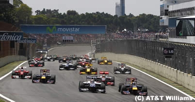 F1 2011年シーズンのエントリーリスト発表、6チームに空席あり thumbnail
