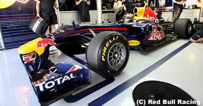 レッドブル、2011年F1マシンは正常進化版 thumbnail